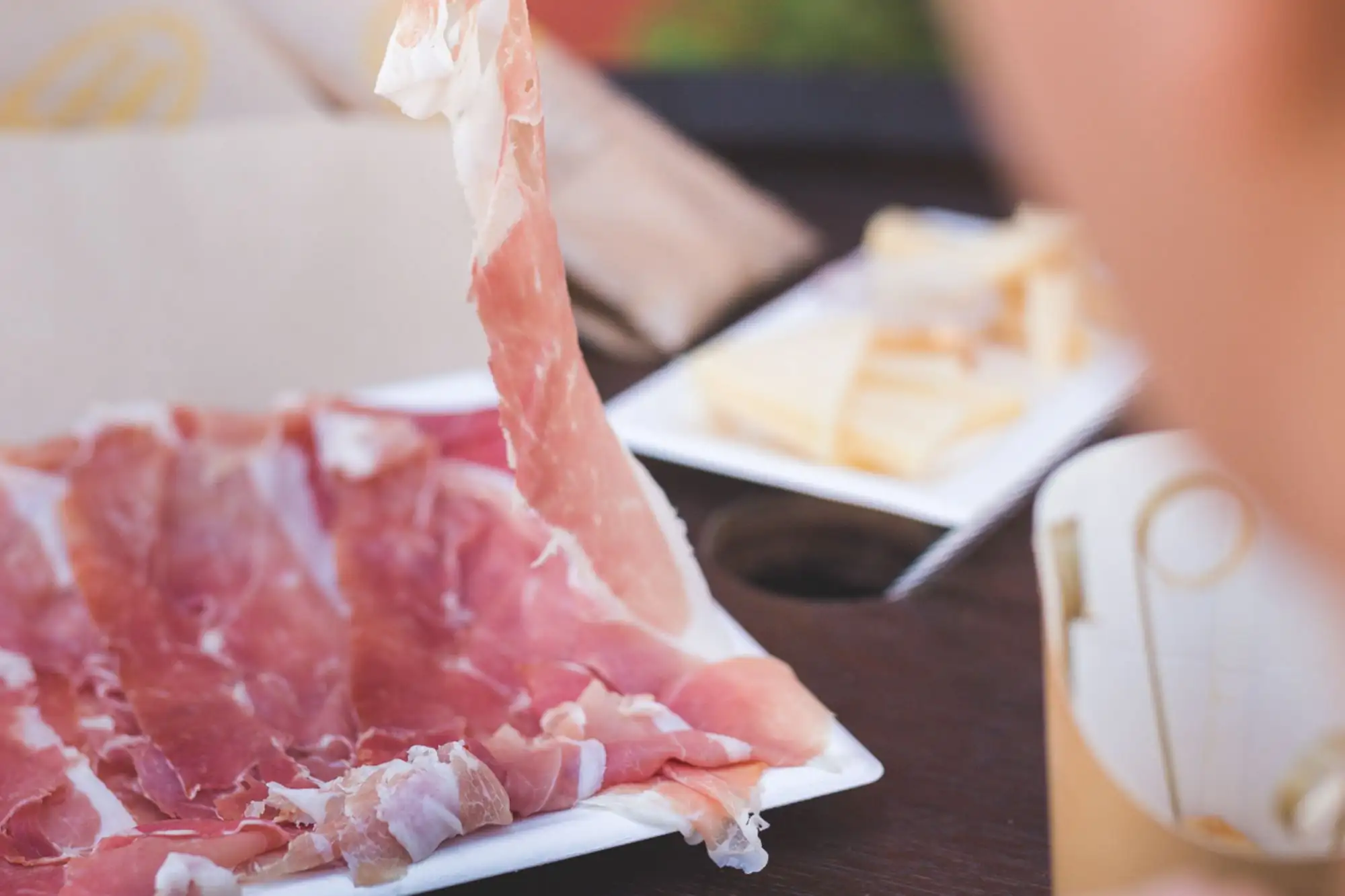 cantine aperte prosciutto crudo