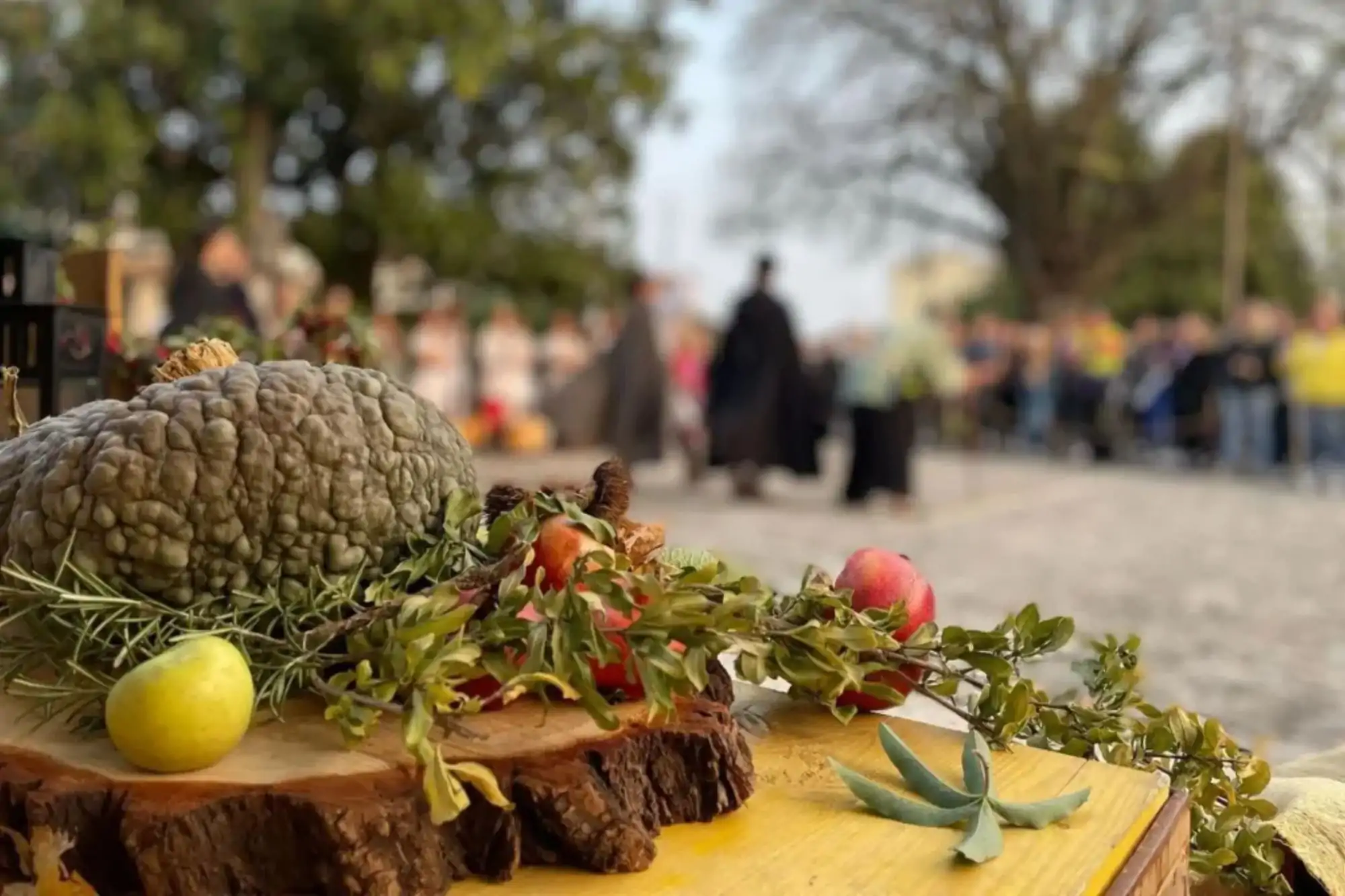 Zucca e frutti autunnali alla Festa della Zucca di San Martino 2025, simboli della tradizione contadina friulana