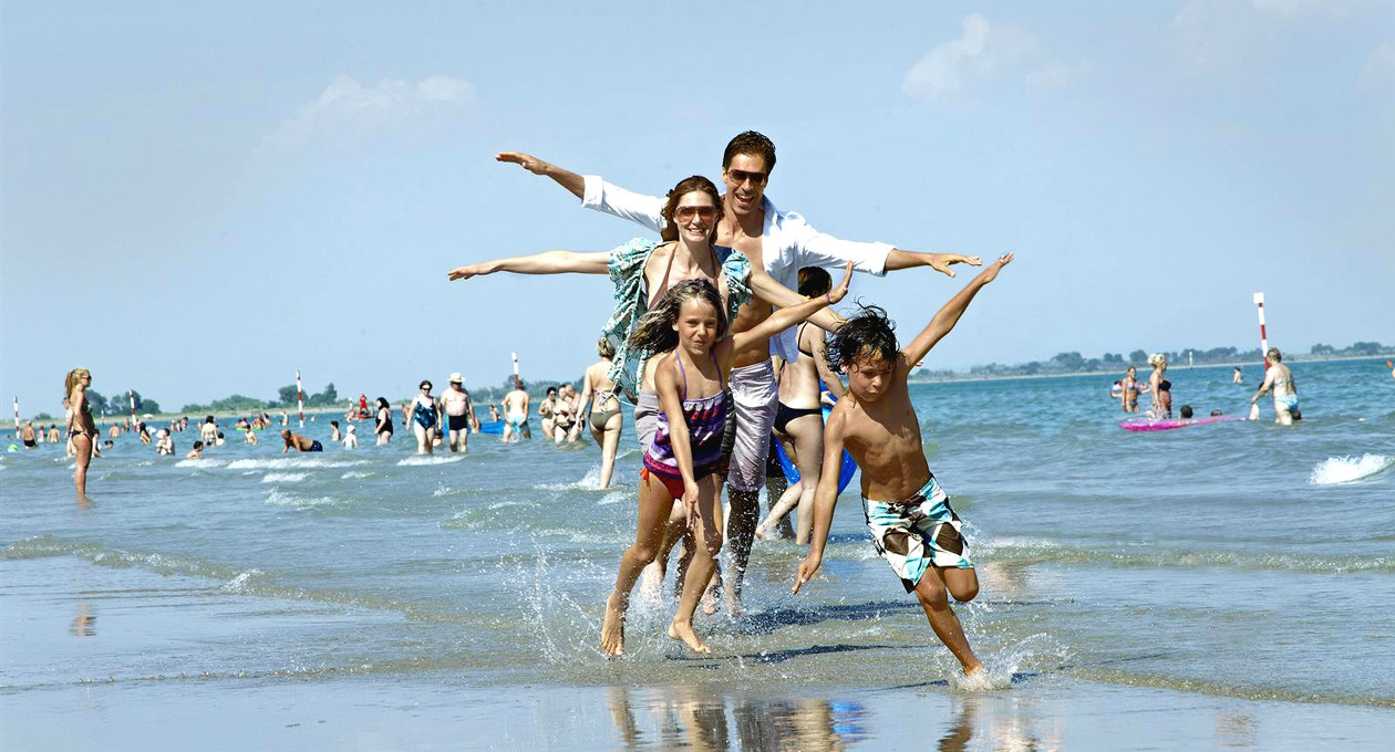 Lignano_famiglia1_ph_Massimiliano Zambelli