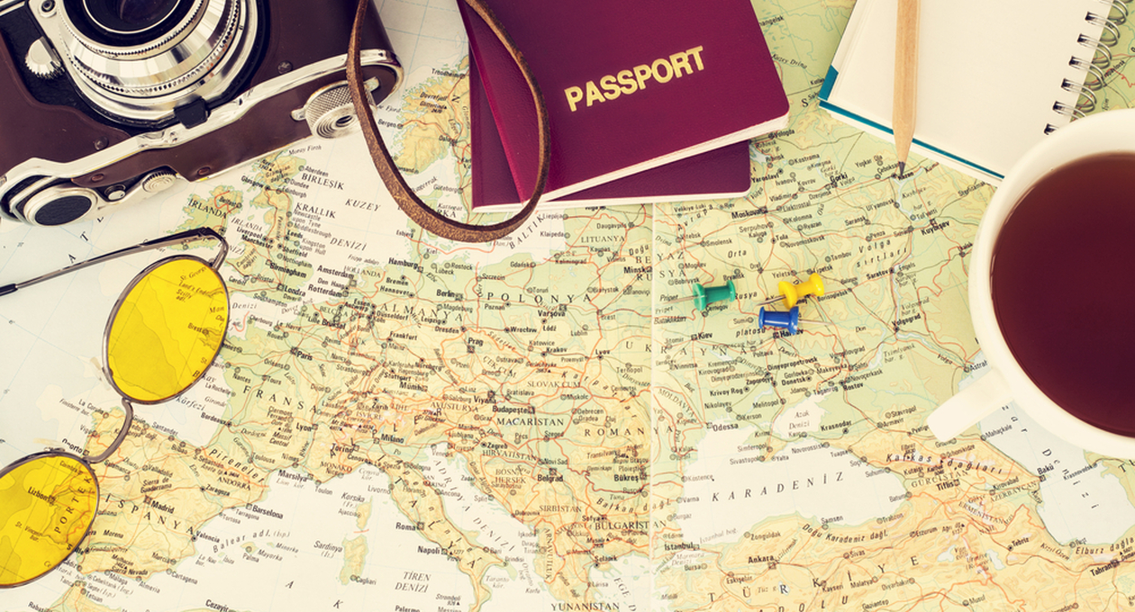 passaporto mappa macchina fotografica