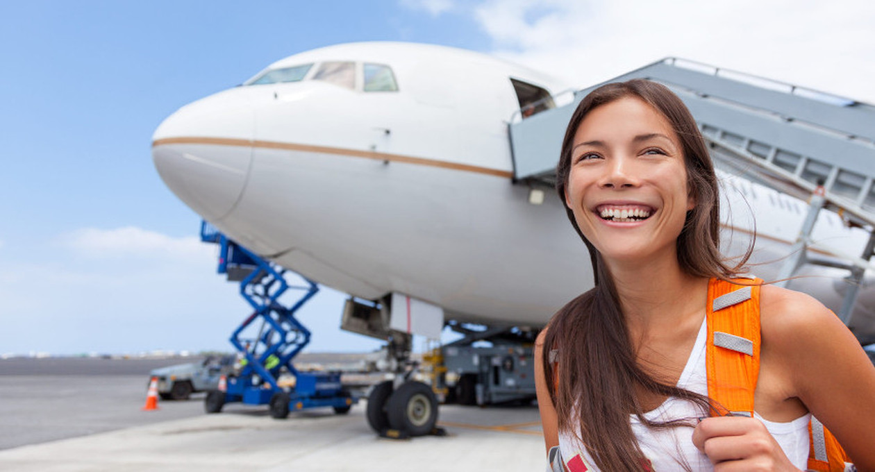 travel tourist airplane airport