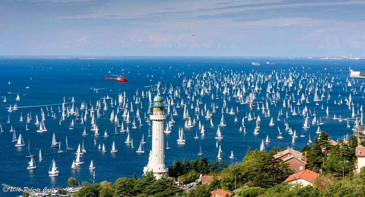 barcolana aerea faro vittoria
