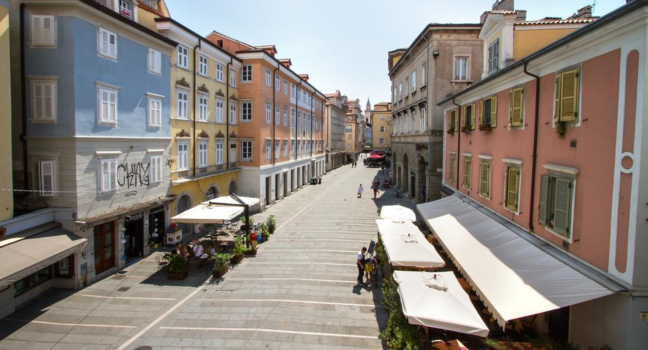 trieste cavana