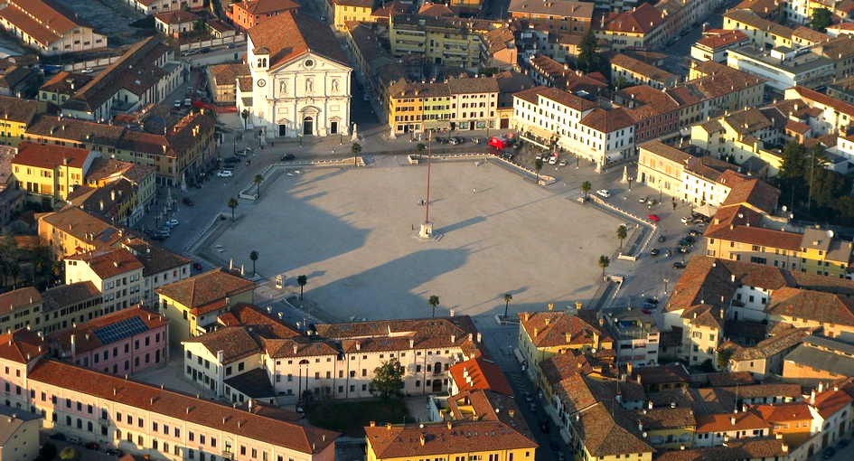 Palmanova aerea