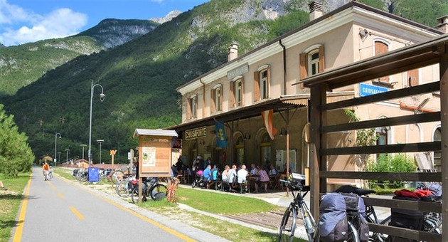 alpe adria ciclovia stazione chiusaforte